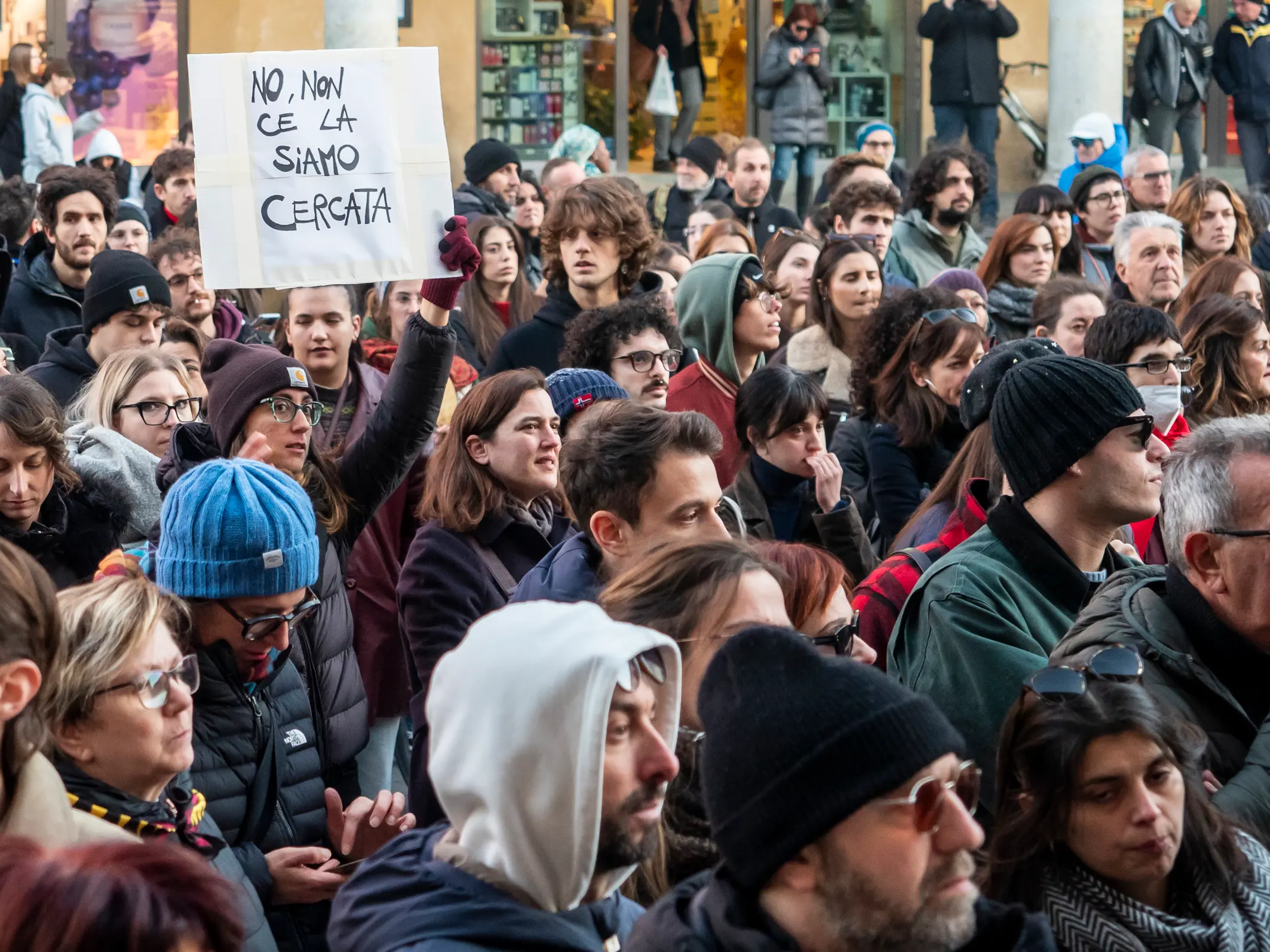 Violenza di genere: “Le ragazze stanno bene?” Probabilmente no