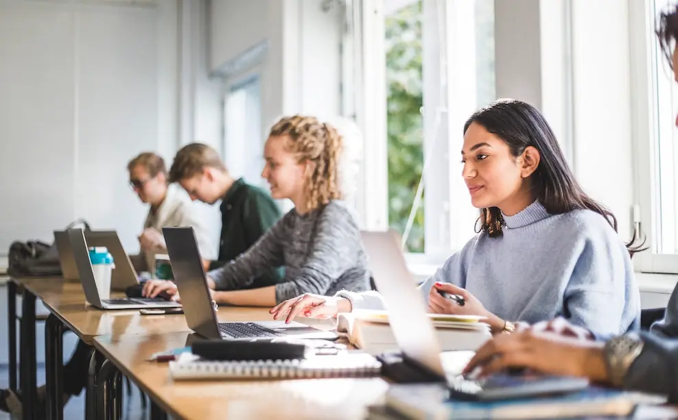 Università di Pisa, il Bilancio di Genere 2021 e le opportunità di carriera femminile