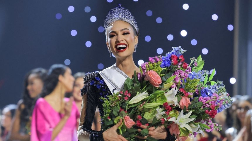 La vincitrice di Miss Universo R’Bonney Gabriel. Fonte: Wall Street Journal