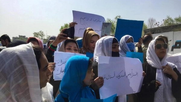 Taliban shut secondary schools for Afghan girls after reopening