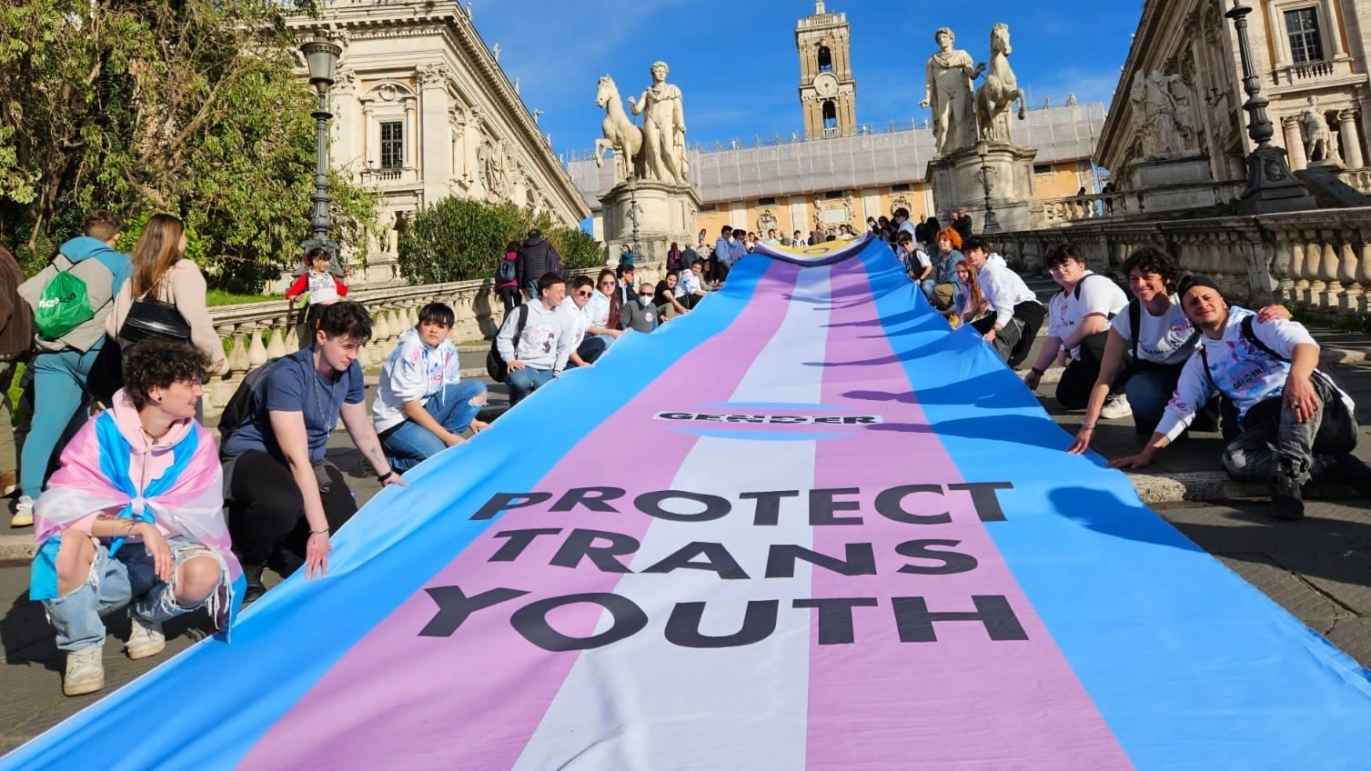 DIRITTI. ROMA, CAMPIDOGLIO CON GIOVANI TRANS: INSIEME IN BATTAGLIA CIVILT