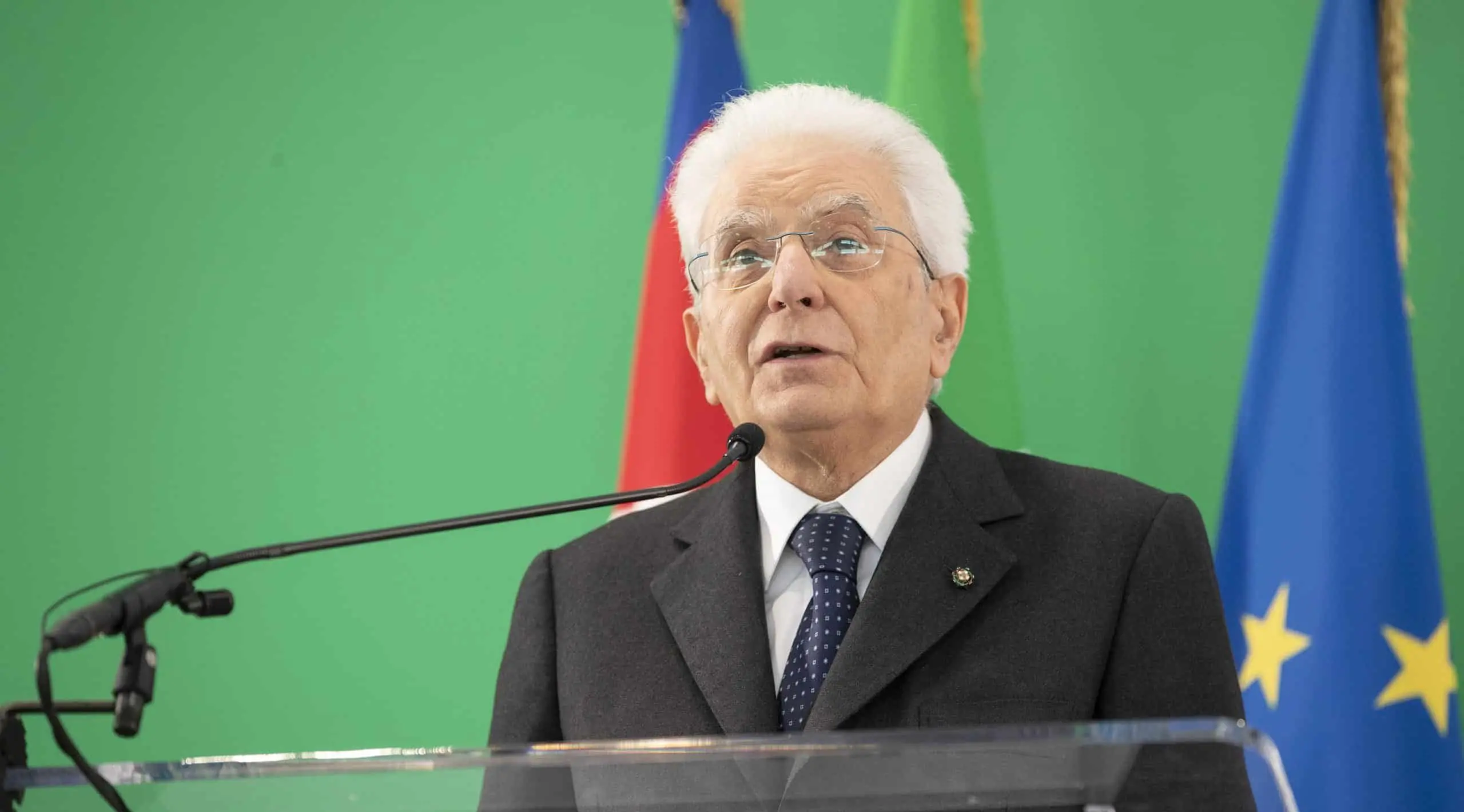 Primo Maggio, il presidente Mattarella: "Il lavoro minorile ruba il futuro ai giovani"