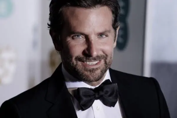 Bradley Cooper, la storia dell'amico che l'ha salvato dalla droga. "Ero dipendente dalla cocaina"