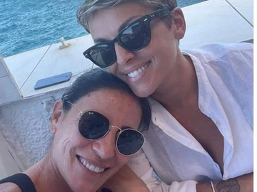 Francesca Pascale a Paola Turci: "Ti amo. Dopo lo spavento, il peggio e passato”