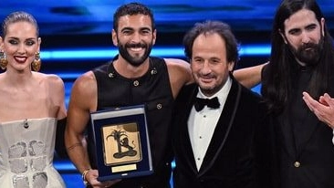 Marco Mengoni vince la 73esima edizione del festival di Sanremo (Ansa)