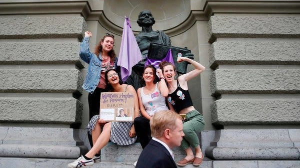 Protesta donne Svizzera
