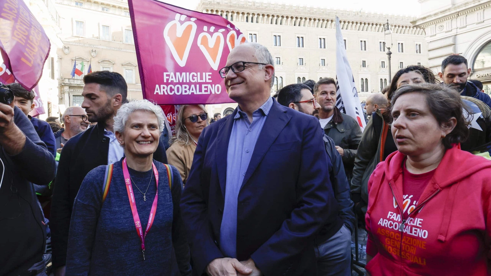 Manifestazione per i fgli coppie gay: il sindaco di Roma Gualtieri
