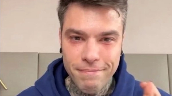 Fedez operato all'ospedale San Raffaele di Milano