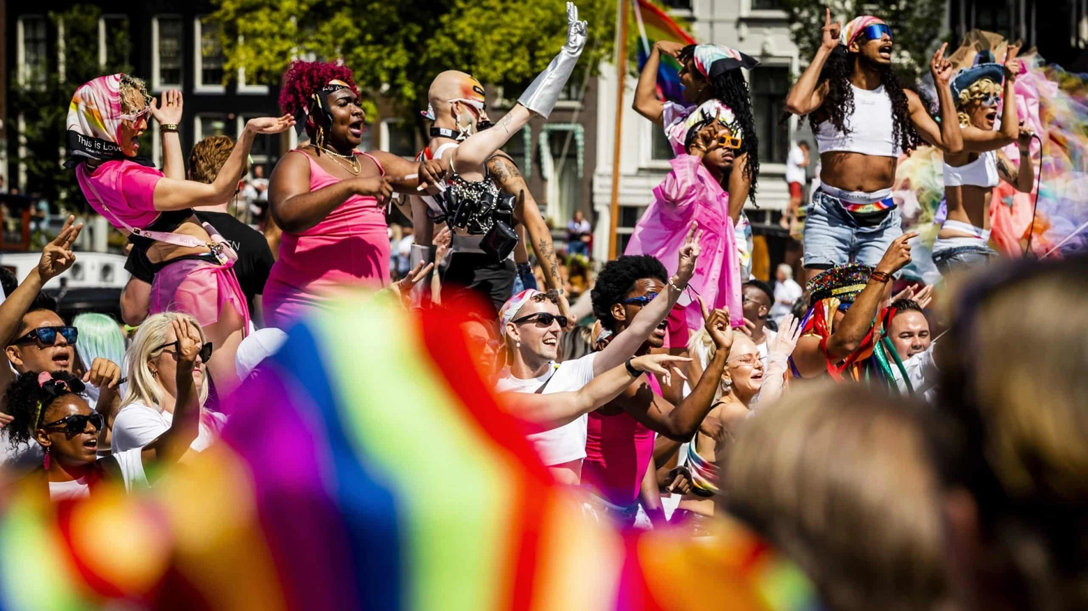 Belgrado non ospiterà l’Europride in programma dal 12 al 18 settembre, evento del Pride Lgbtq pan-europeo. Il centrosinistra italiano all’attacco