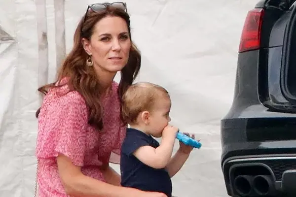 8 maggio, Kate Middleton e la difficoltà di diventare mamme: "Molte soffrono di ansia e depressione... in silenzio"