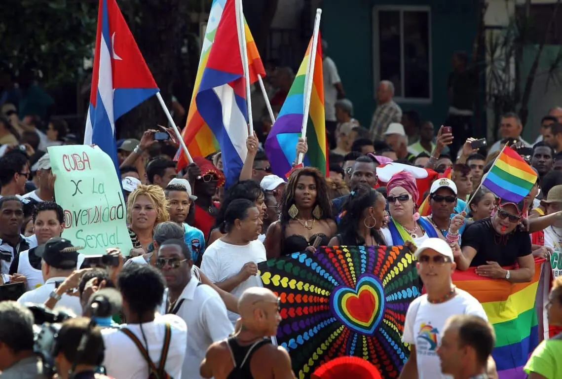 Cuba: referendum su matrimoni omosessuali e maternità surrogata il 25 settembre