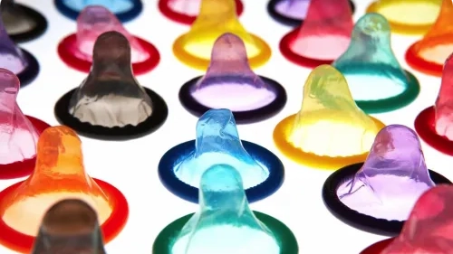 Dal 1 gennaio in Francia, per i ragazzi tra i 18 e i 25 anni, i preservativi saranno gratuiti