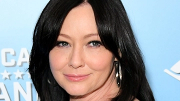 Shannen Doherty pianifica il suo funerale: "Verrà gente cui non piaccio, solo perché è giusto. Non li voglio"