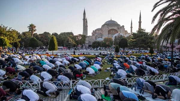 Eid al-Adha, la Festa del Sacrificio per i musulmani (Ansa)