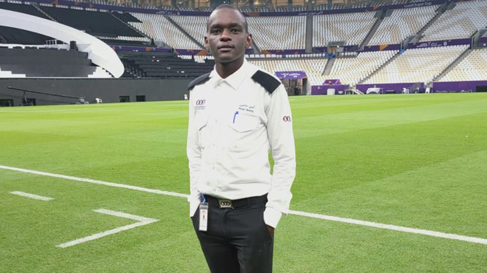 John Njau Kibue, il 24enne kenyota, morto dopo la caduta dall'ottavo piano dello stadio