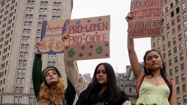 manifestanti pro aborto