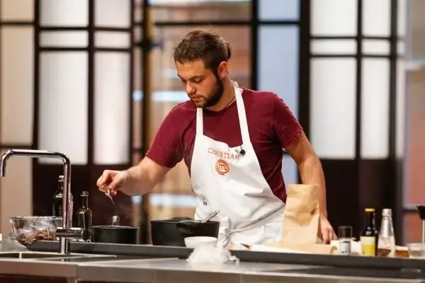 Nella cucina più ambita d'Italia con la sindrome di Asperger: la sfida di Christian a MasterChef