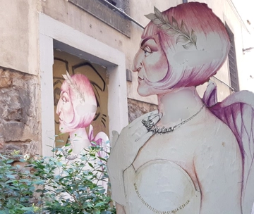 Dante in versione queer, a Firenze la Divina Commedia diventa street art contro i pregiudizi