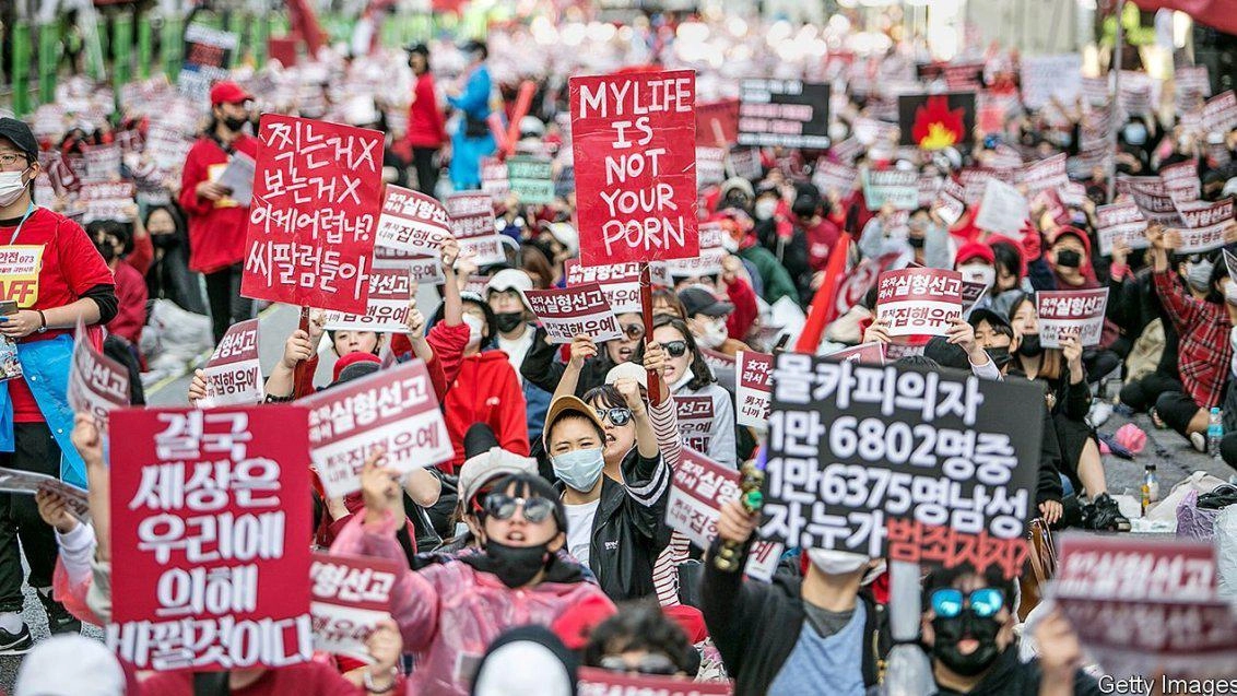 Manifestazione femminista in Corea del Sud