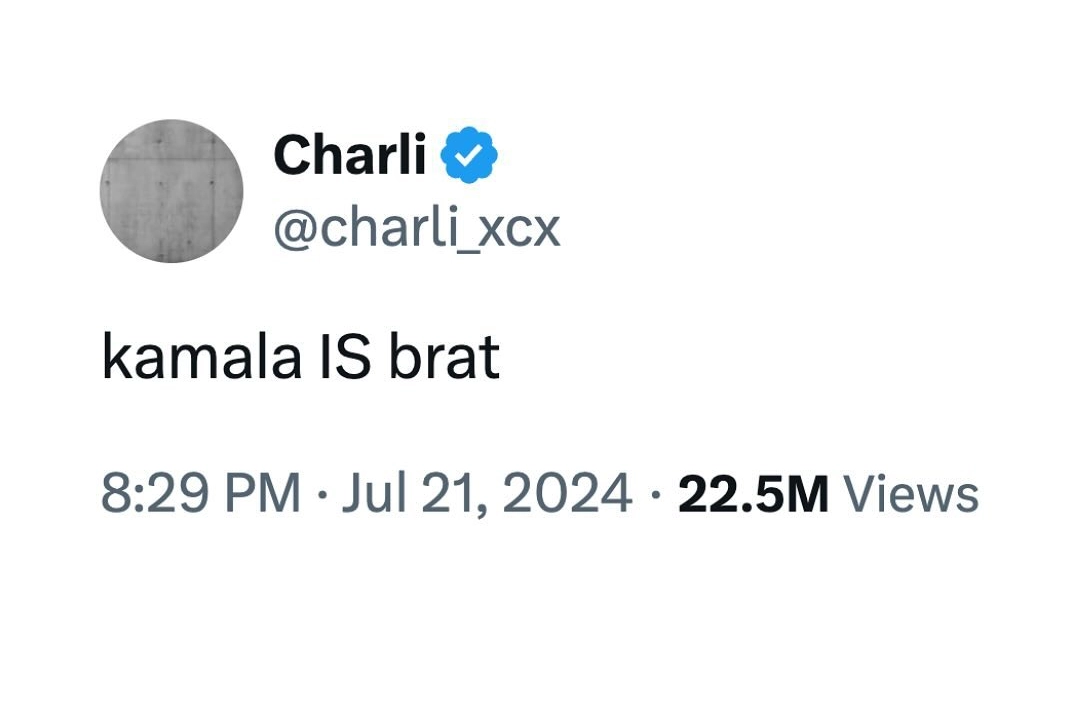 Il tweet di endorsment della cantante Charli XCX a Kamala Harris, diventato in poche ore virale