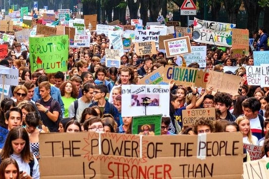 Una delle manifestazioni organizzate da Fridays for Future