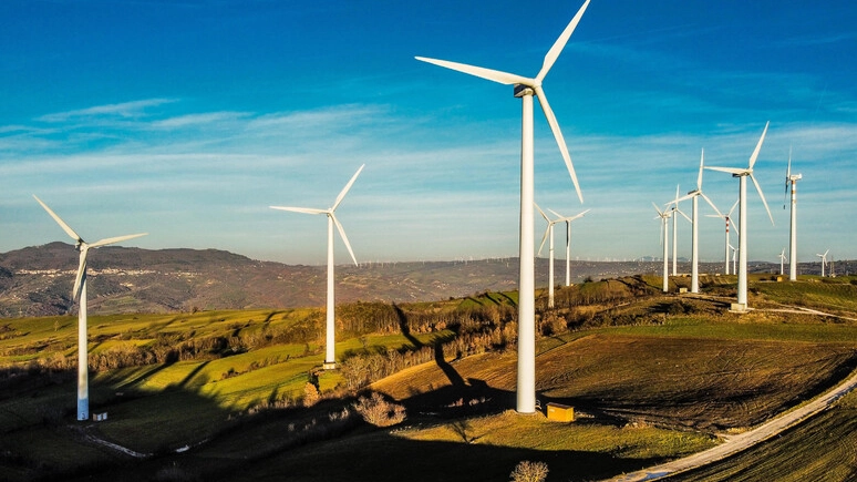 Energie rinnovabili: il decreto c’è ma le associazioni ambientaliste storcono il naso