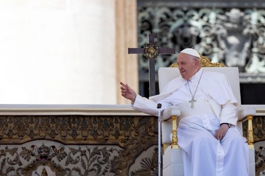“C'è troppa frociaggine”. Cosa avrebbe detto Papa Francesco sull'ingresso dei seminaristi gay al sacerdozio
