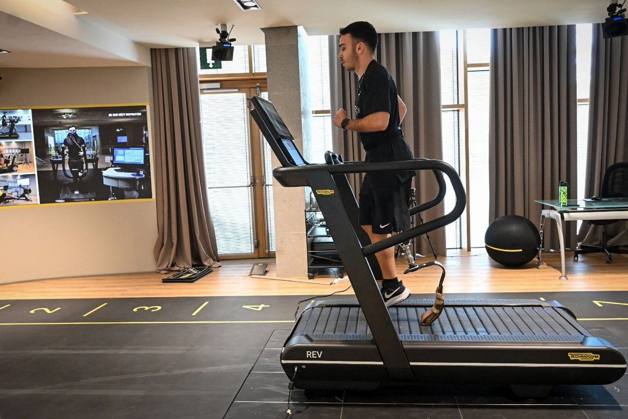 Lorenzo Marcantognini alla Technogym (Ph. Augusto Bizzi)