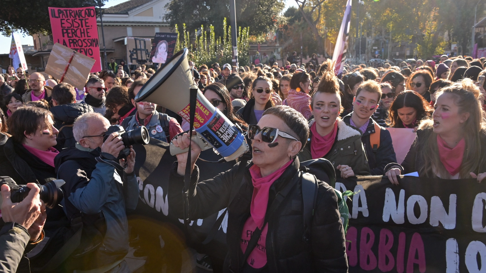 Quest'anno ci sono stati 106 femminicidi, lesbicidi, transicidi secondo l'Osservatorio Nazionale Non Una di Meno. Qualcosa negli ultimi 12 mesi è cambiato e nella società c'è una nuova consapevolezza