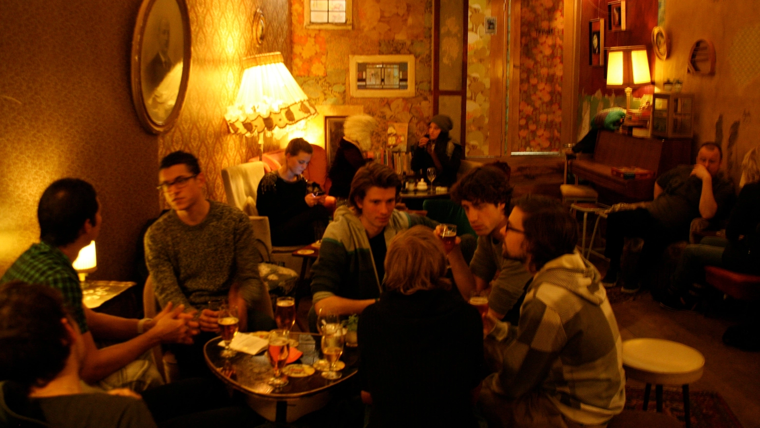 The Offline Club al Cafe Brecht di Amsterdam