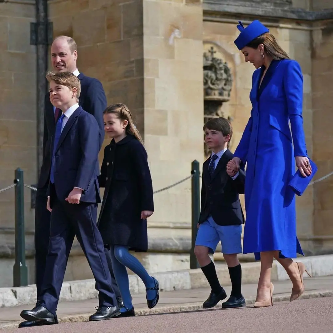 Il principe William e la principessa Kate rinunciano alla servitù: cresceranno i figli da soli