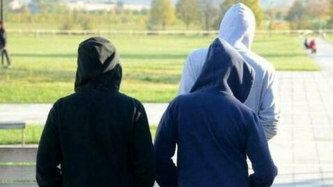 Germania, in gruppo di 20 giovani ha aggredito due bimbe ghanesi