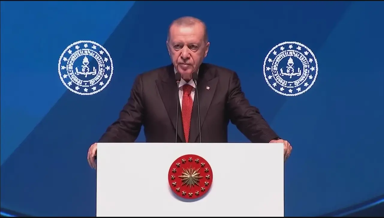 Erdogan: “Videogiochi e piattaforme alimentano perversioni Lgbt e razzismo”