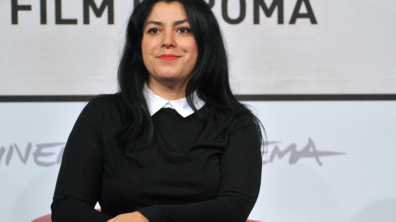 Marjane Satrapi rifiuta la Legion d'Onore per “l’ipocrisia” della Francia con l’Iran