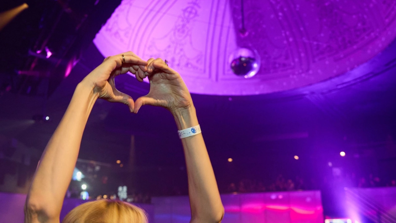 Le donne della Gen X si prendono il loro spazio. A Milano un disco party solo al femminile (e poi a letto presto)