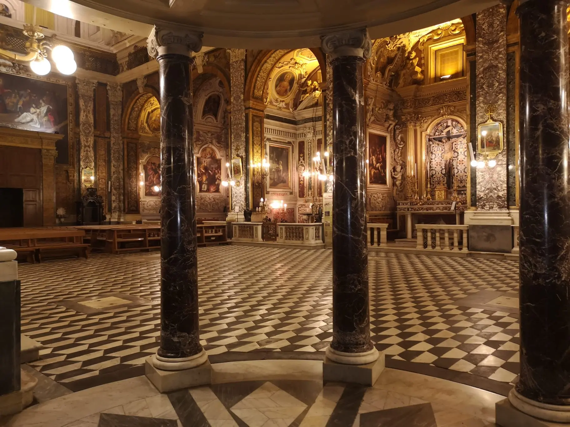 Napoli vista dalle donne e con le donne: la proposta turistica nell’anno del Giubileo