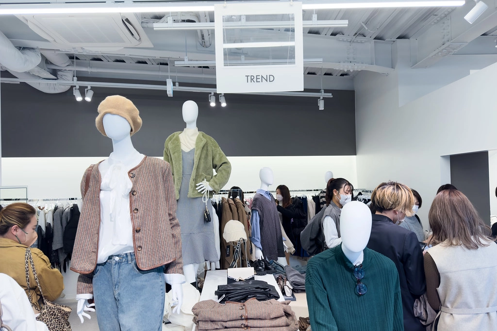 La Francia vuole mettere al bando la fast fashion