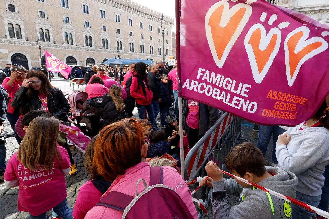 Una manifestazione famiglie arcobaleno