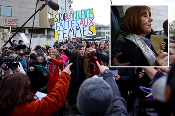 Gisèle Pelicot: “Rispetto la sentenza”. Ma c’è chi urla delusione