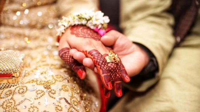 Zain, 18enne pakistana, rifiuta matrimonio combinato