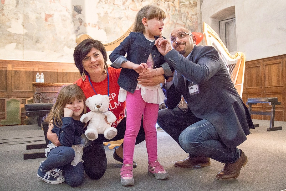 Il Presidente Salvatore Franzè e la figlia Giorgia a un evento a Crema organizzato dai volontari