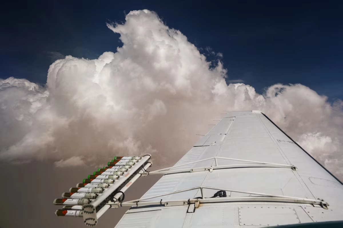 Il cloud seeding, la semina delle nuvole (Reuters)