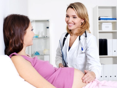 Aborto, associazione Coscioni: “Favorire i Consultori, che stanno scomparendo”