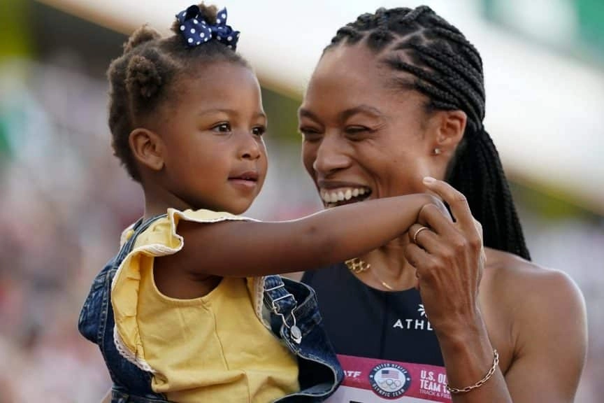 Allyson Felix insieme a sua figlia