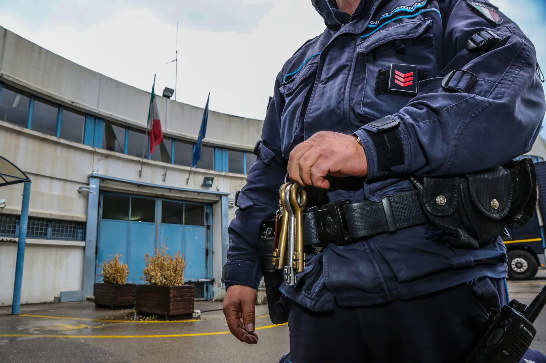 Polizia penitenziaria, concorso riservato per l’80% agli uomini: il Tar annulla la graduatoria