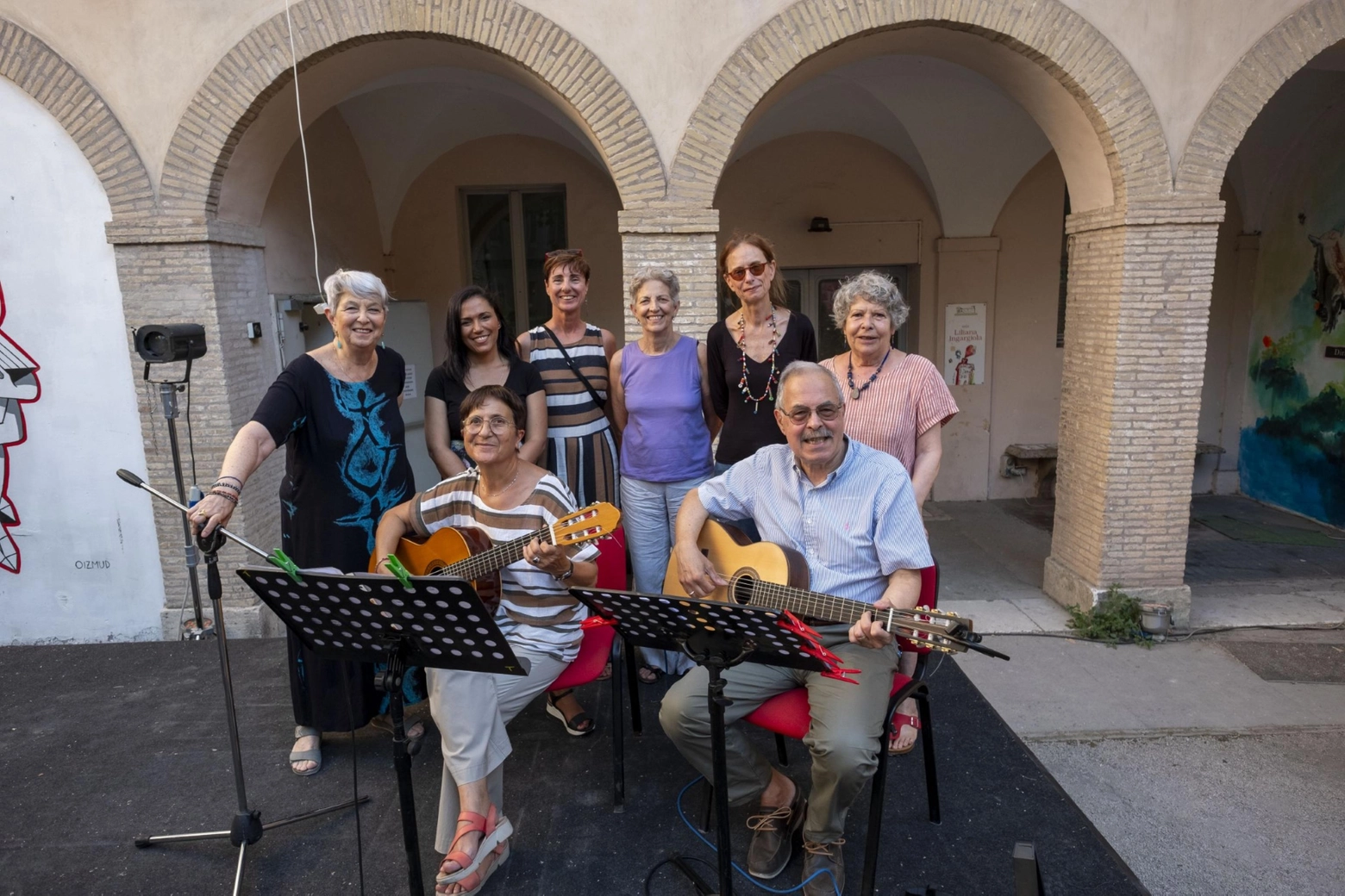 Le voci oltre le mura delle Donne in cammino