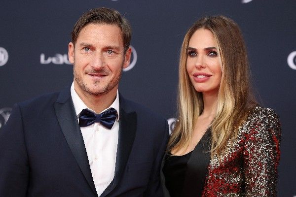 Francesco Totti (45 anni) e Ilary Blasi (40) in una foto del 2018