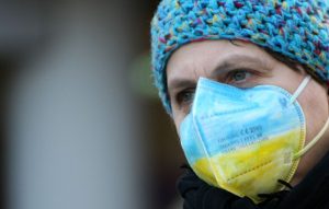 Addio a mascherine e green pass dal 1 maggio: la silenziosa fine annunciata della pandemia