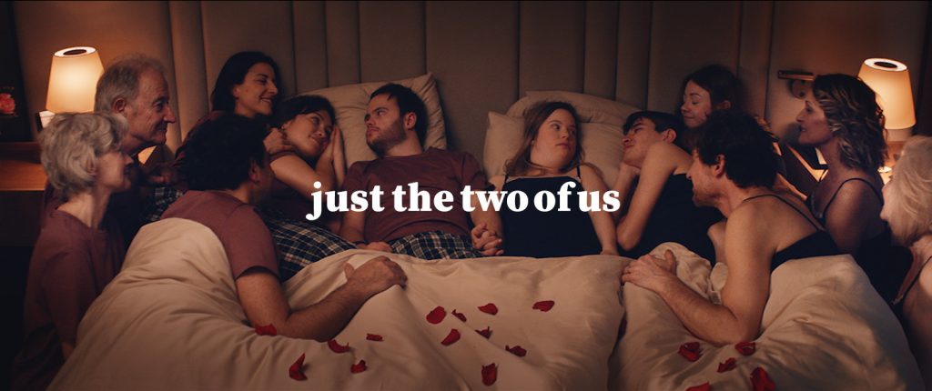 I protagonisti di 'Just The Two of Us' sono Kenya Koene e Liam de Waele, due giovani olandesi di 20 e 21 anni