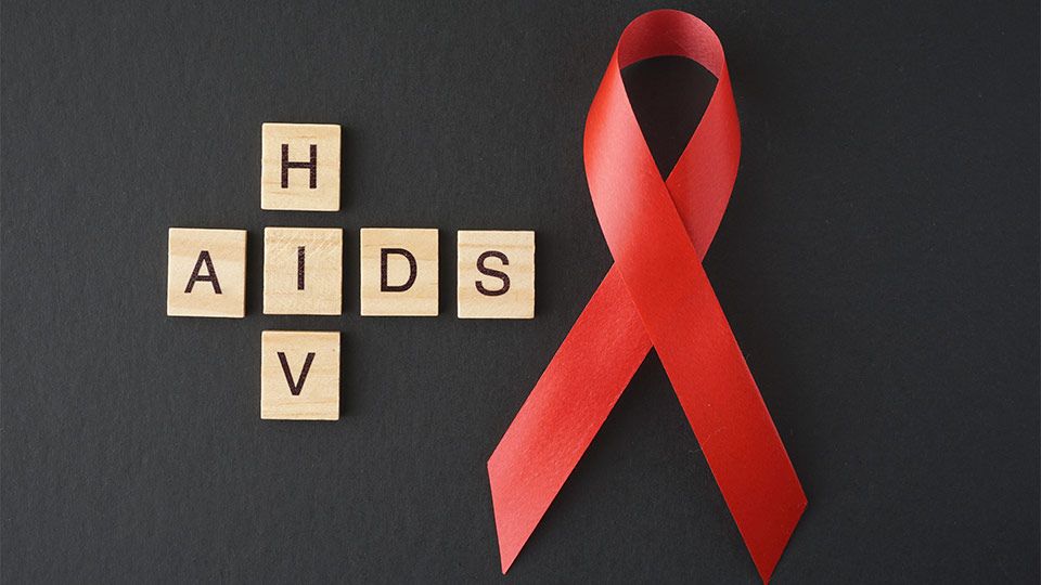 differenza-tra-virus-hiv-e-aids